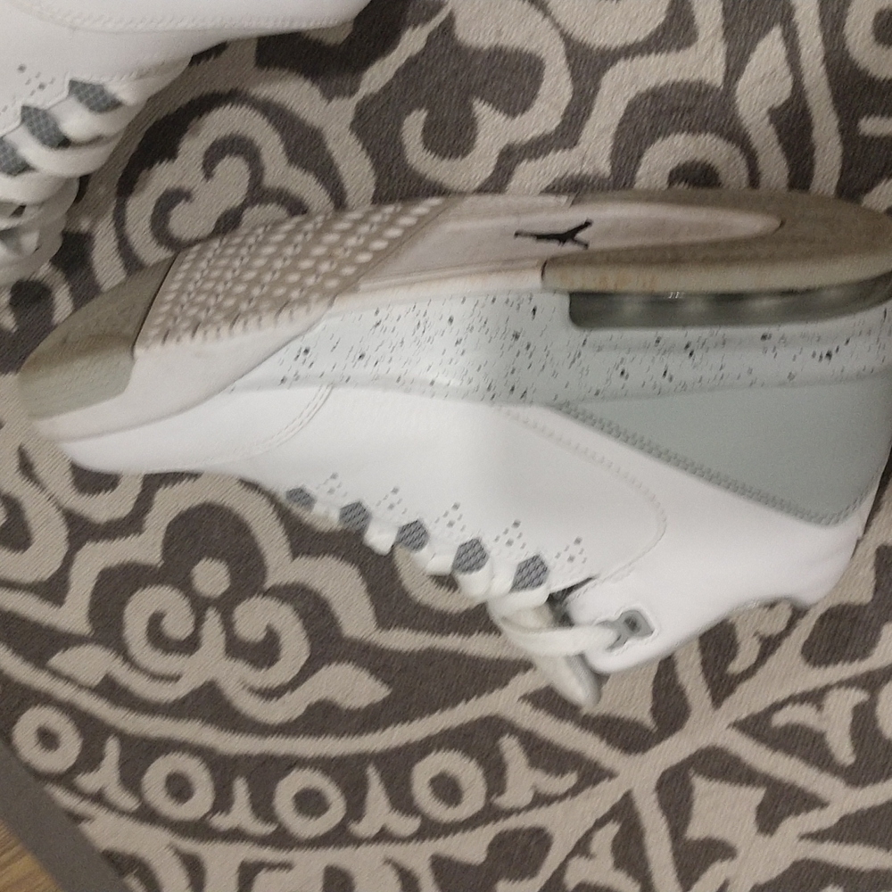 Nike Air Jordans Fight origin 2 Barely Used - Picture 6 of 11